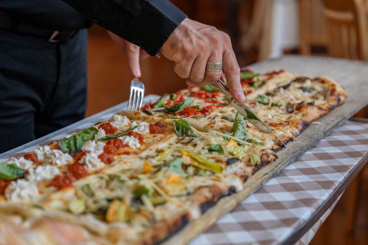 La pizza al metro è nata a Vico Equense: la storia