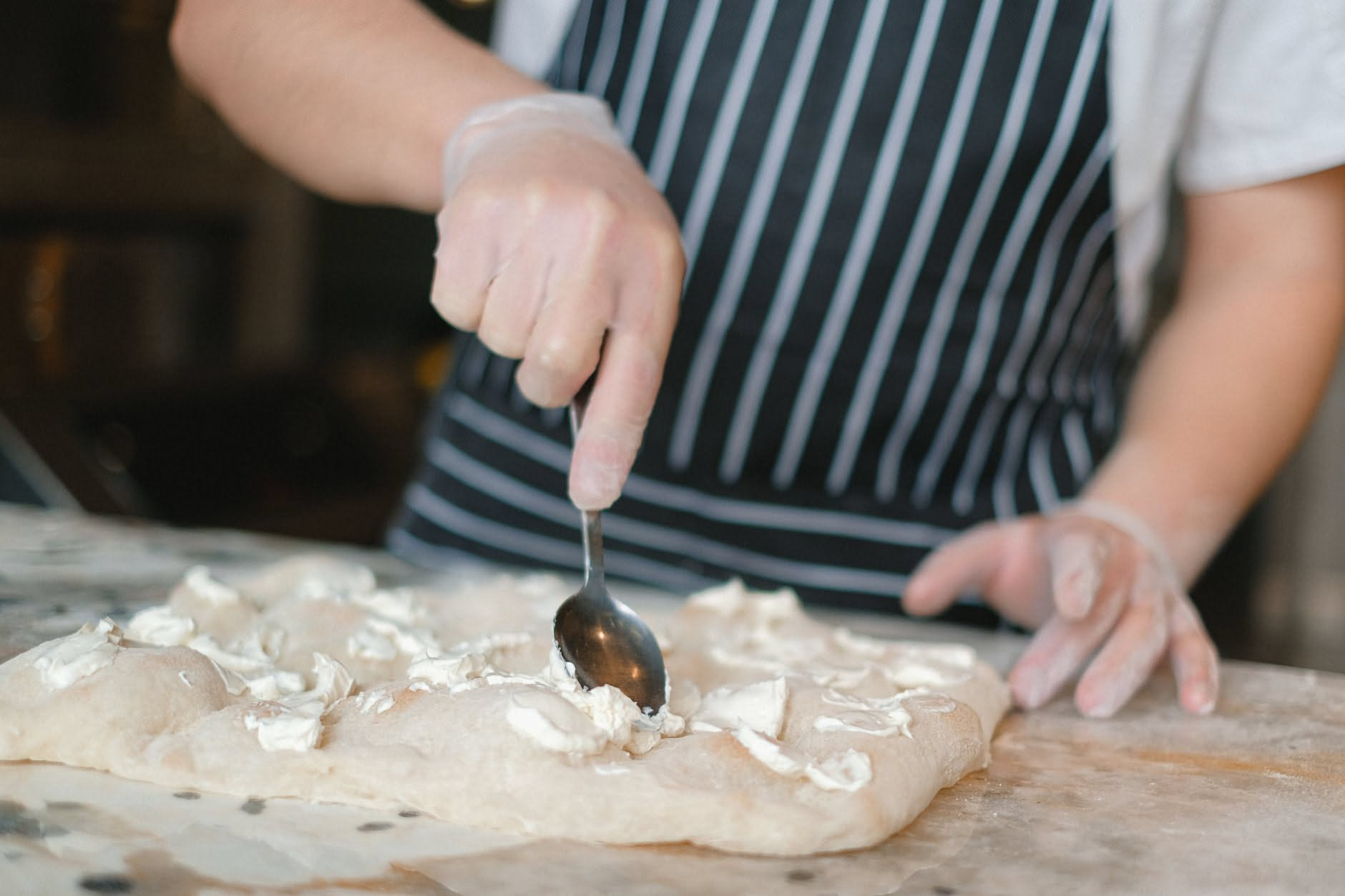 Pizza senza glutine in casa: cosa cambia davvero nell'impasto