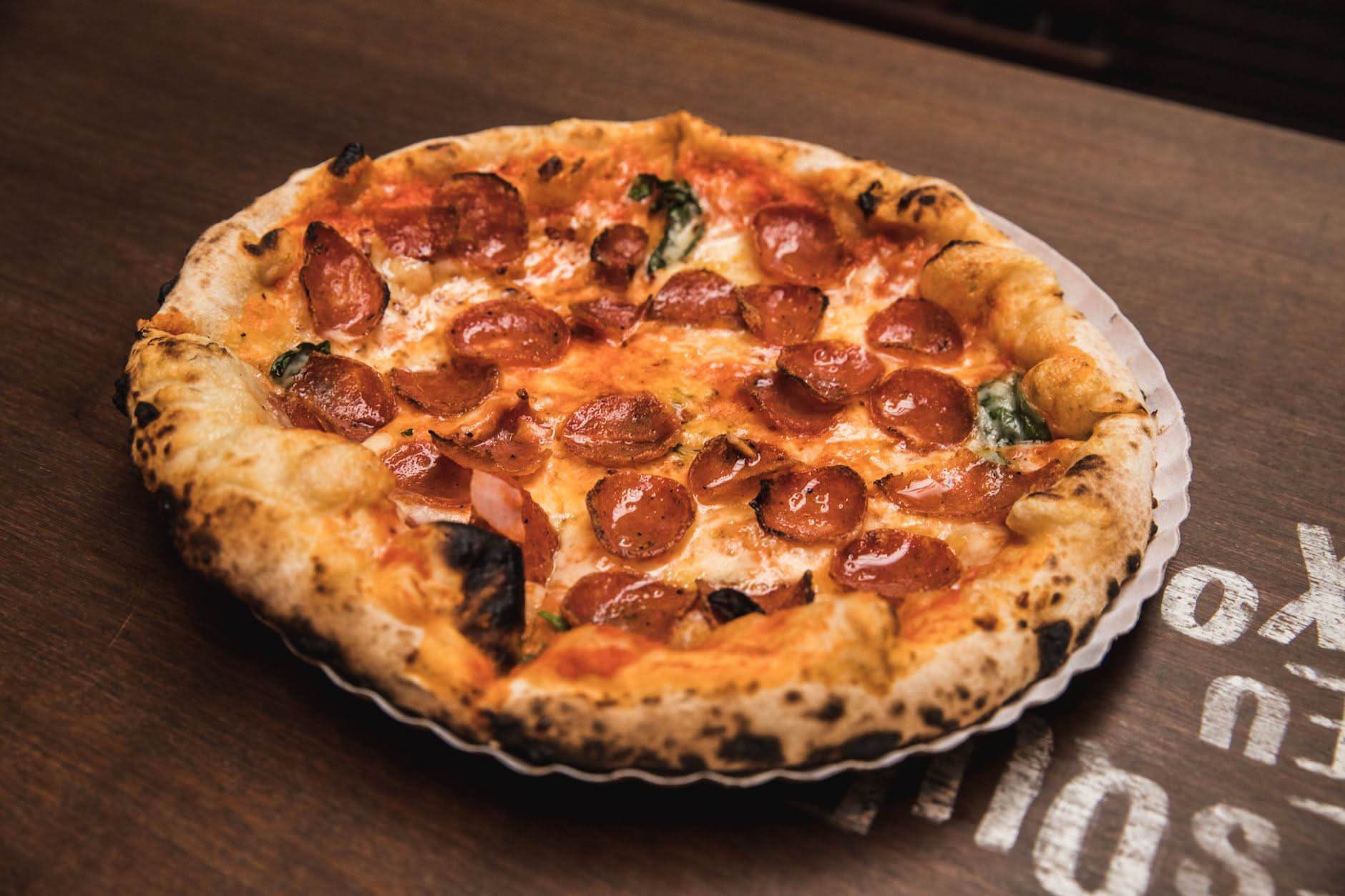 La pizza diavola: la ricetta e quale salame usare