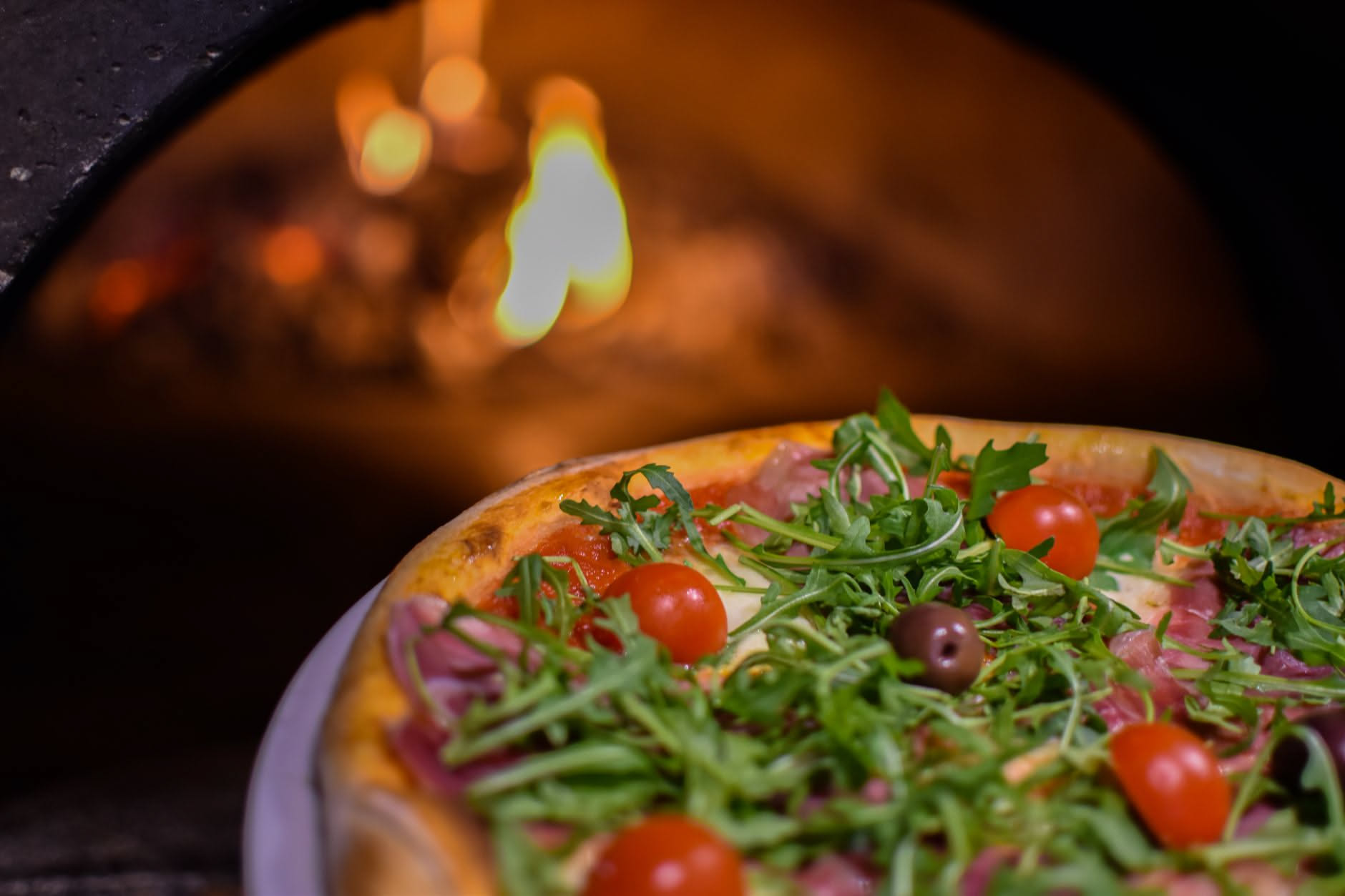La pizza nel fornetto elettrico: la ricetta e le temperature vere